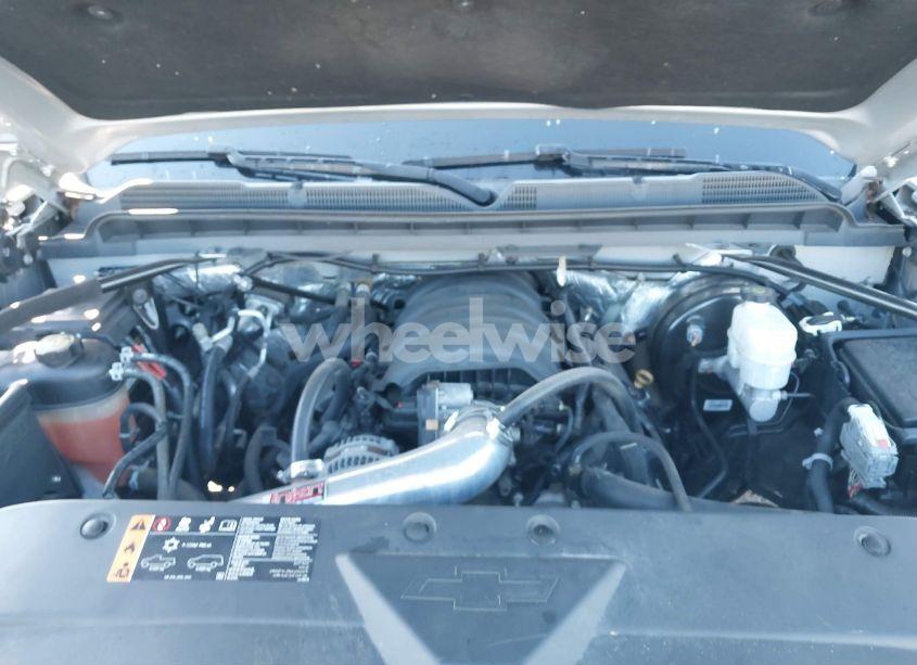 Photo 10 of 2017 Chevrolet Silverado 1500 2LT (VIN 1GCVKREC6HZ174508)