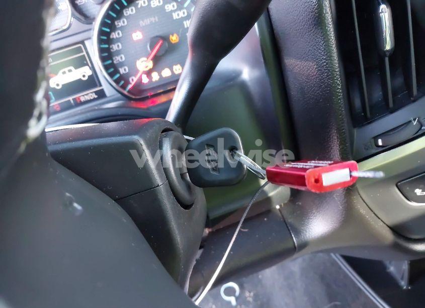 Photo 11 of 2017 Chevrolet Silverado 1500 2LT (VIN 1GCVKREC6HZ174508)