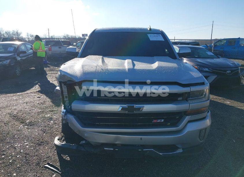 Photo 13 of 2017 Chevrolet Silverado 1500 2LT (VIN 1GCVKREC6HZ174508)