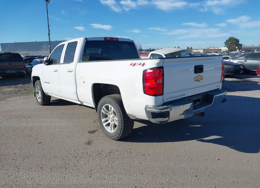 Photo 3 of 2017 Chevrolet Silverado 1500 1LT (VIN 1GCVKREC6HZ190398)