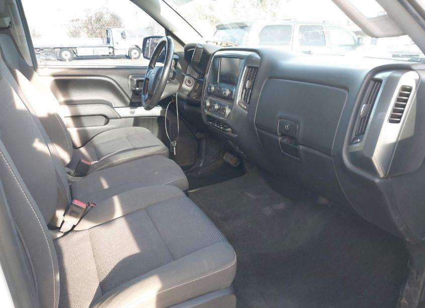 Photo 5 of 2017 Chevrolet Silverado 1500 1LT (VIN 1GCVKREC6HZ190398)