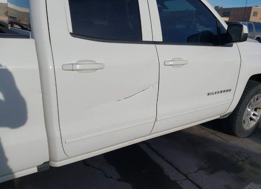 Photo 6 of 2017 Chevrolet Silverado 1500 1LT (VIN 1GCVKREC6HZ190398)