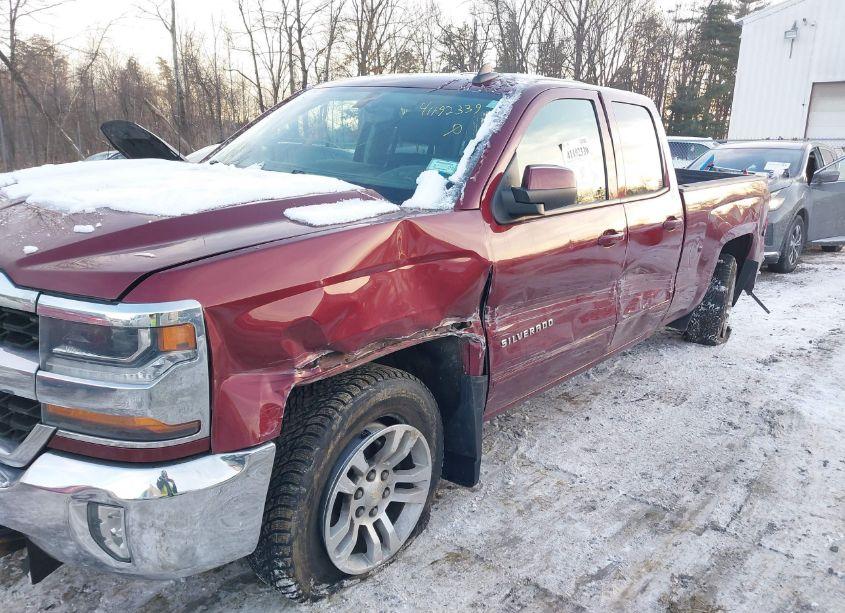 Photo 6 of 2017 Chevrolet Silverado 1500 1LT (VIN 1GCVKREC6HZ224842)