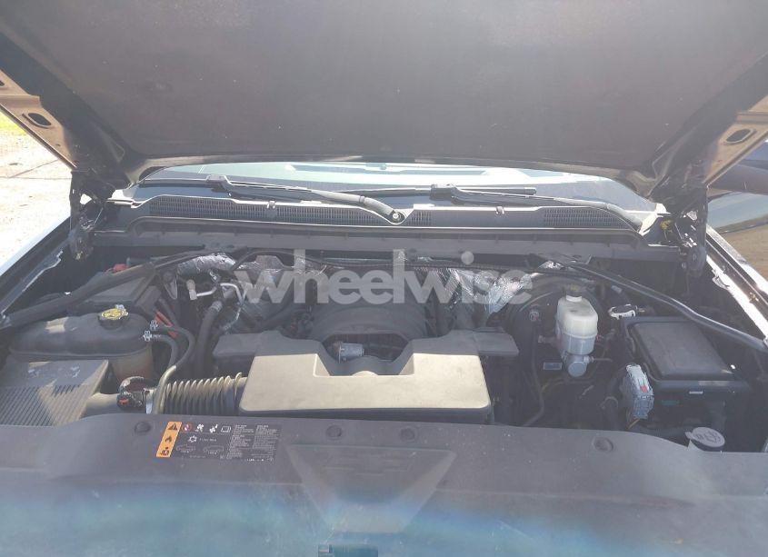 Photo 10 of 2017 Chevrolet Silverado 1500 2LT (VIN 1GCVKREC6HZ271160)