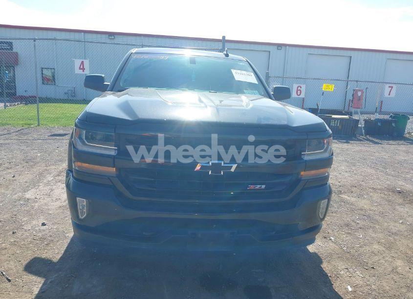 Photo 12 of 2017 Chevrolet Silverado 1500 2LT (VIN 1GCVKREC6HZ271160)