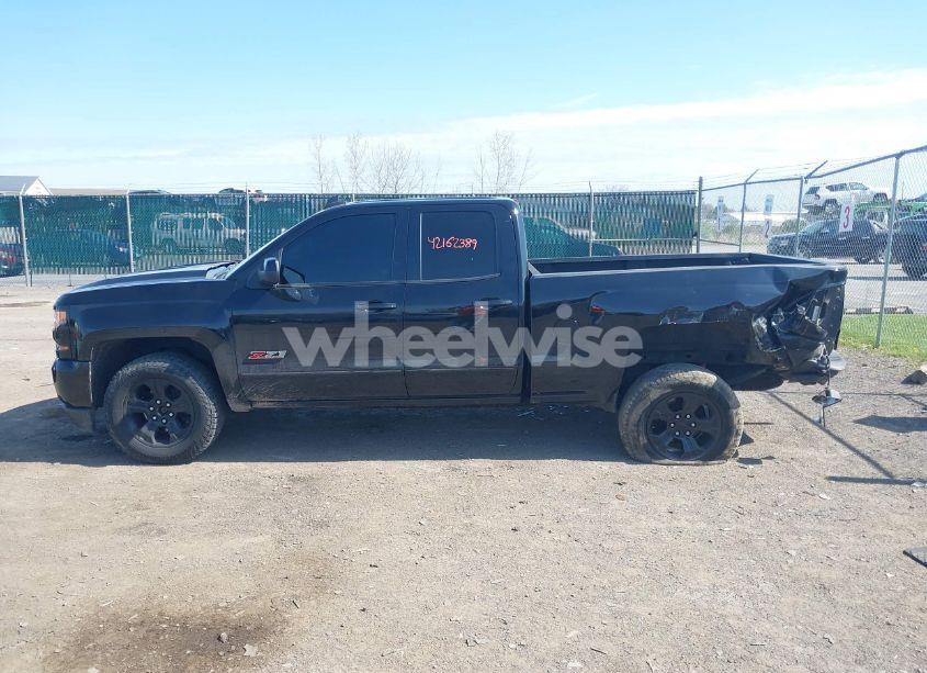 Photo 14 of 2017 Chevrolet Silverado 1500 2LT (VIN 1GCVKREC6HZ271160)