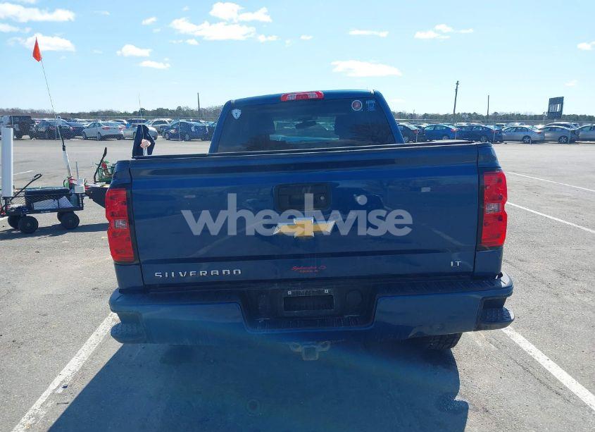 Photo 17 of 2017 Chevrolet Silverado 1500 2LT (VIN 1GCVKREC6HZ312970)