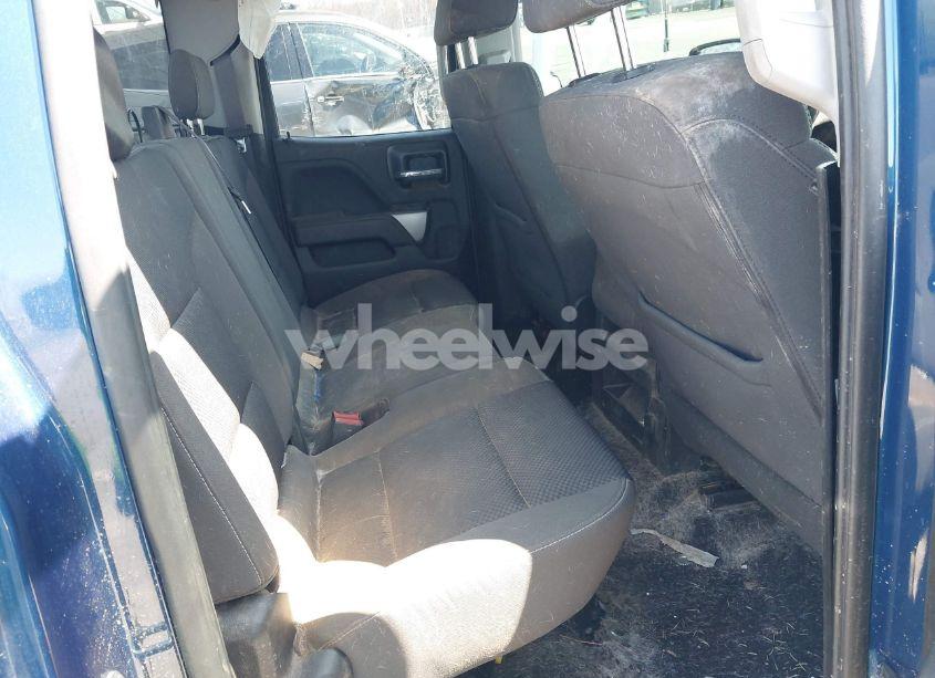 Photo 8 of 2017 Chevrolet Silverado 1500 2LT (VIN 1GCVKREC6HZ312970)