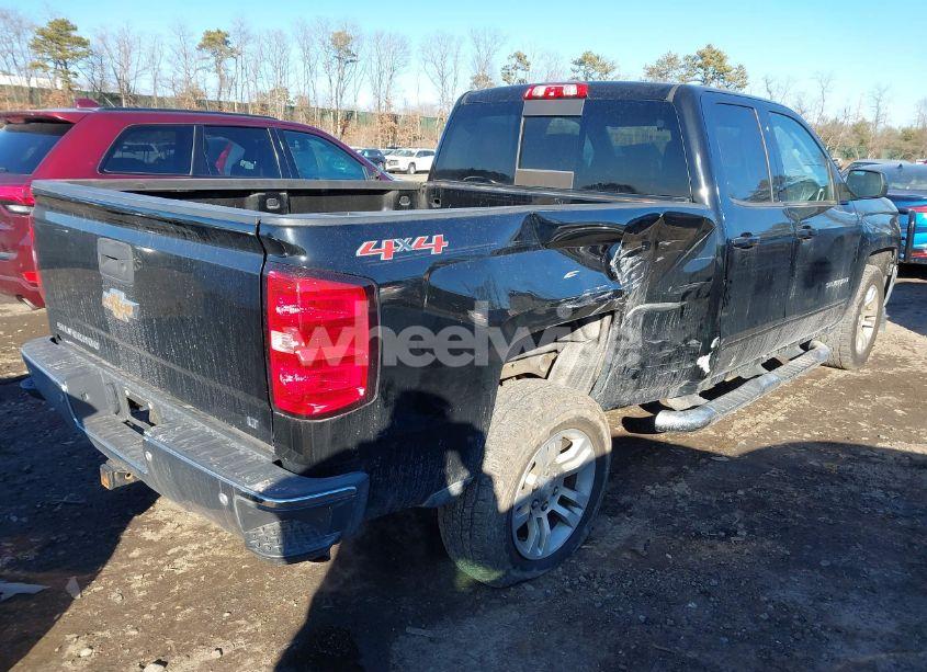 Photo 4 of 2017 Chevrolet Silverado 1500 1LT (VIN 1GCVKREC6HZ322320)