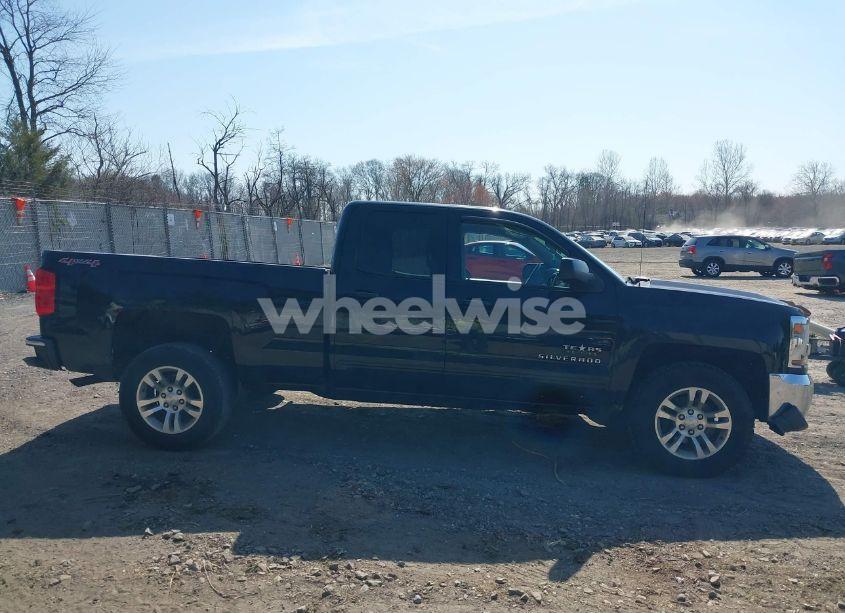 Photo 13 of 2017 Chevrolet Silverado 1500 1LT (VIN 1GCVKREC6HZ331017)