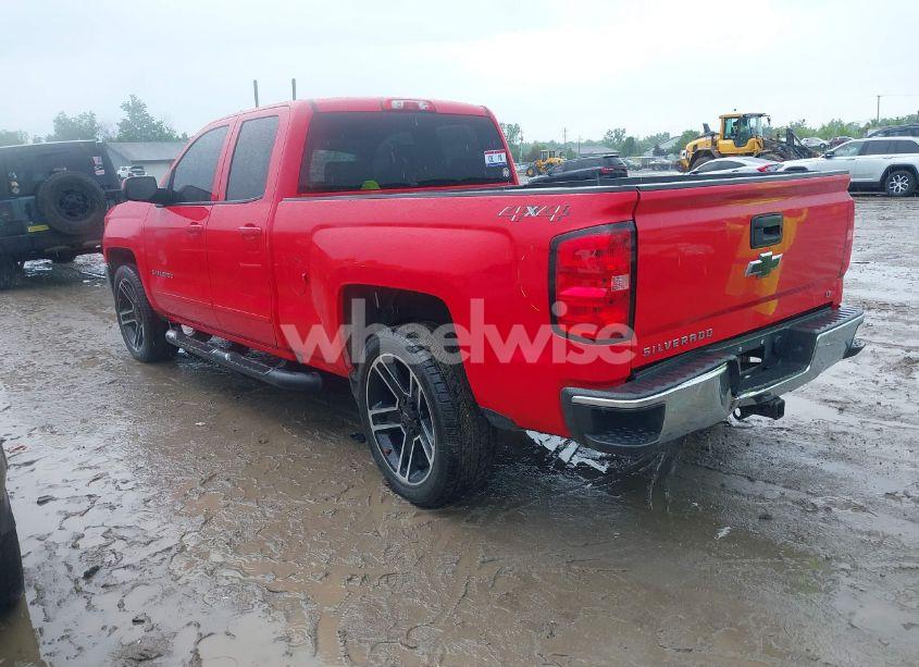 Photo 3 of 2018 Chevrolet Silverado 1500 1LT (VIN 1GCVKREC6JZ179424)
