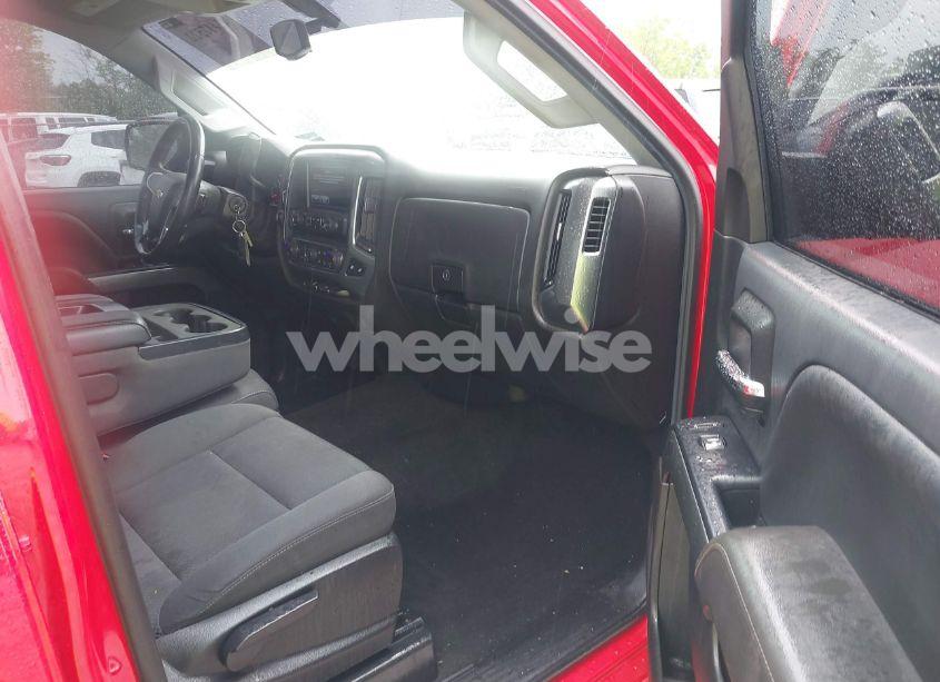 Photo 5 of 2018 Chevrolet Silverado 1500 1LT (VIN 1GCVKREC6JZ179424)