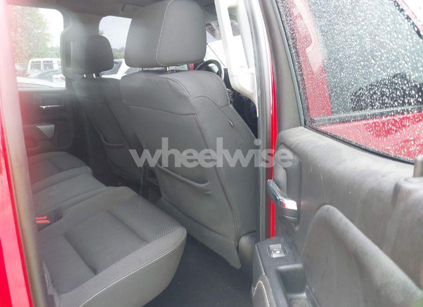 Photo 8 of 2018 Chevrolet Silverado 1500 1LT (VIN 1GCVKREC6JZ179424)