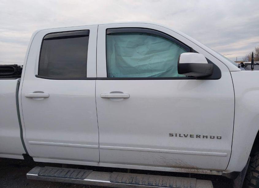 Photo 13 of 2018 Chevrolet Silverado 1500 1LT (VIN 1GCVKREC6JZ230937)