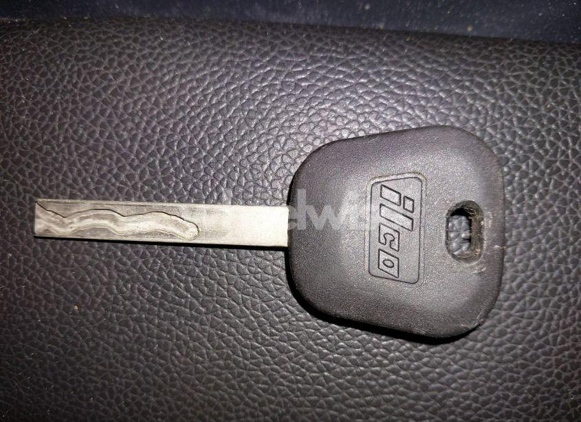 Photo 11 of 2018 Chevrolet Silverado 1500 2LT (VIN 1GCVKREC6JZ239038)