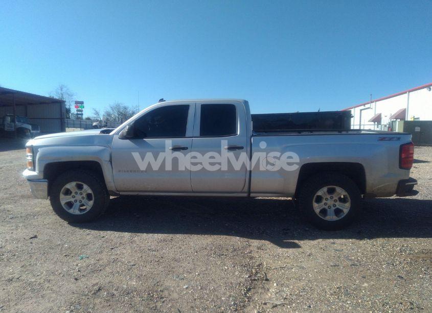 Photo 14 of 2014 Chevrolet Silverado 1500 2LT (VIN 1GCVKREC7EZ120159)