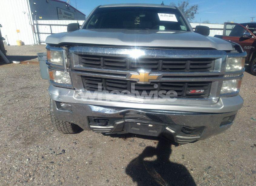 Photo 6 of 2014 Chevrolet Silverado 1500 2LT (VIN 1GCVKREC7EZ120159)