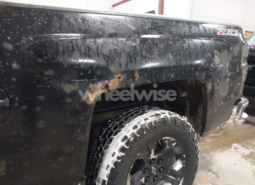 Photo 6 of 2014 Chevrolet Silverado 1500 2LT (VIN 1GCVKREC7EZ121232)