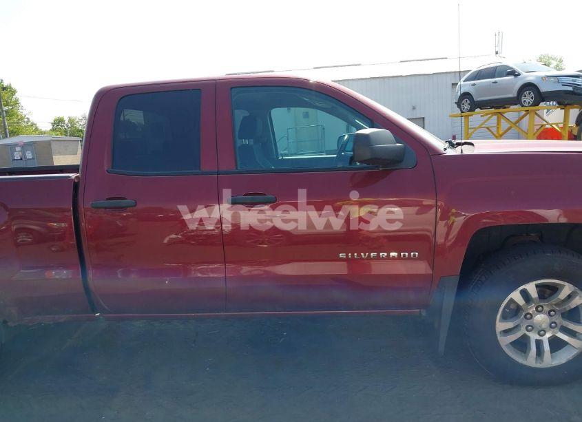 Photo 13 of 2014 Chevrolet Silverado 1500 1LT (VIN 1GCVKREC7EZ376690)