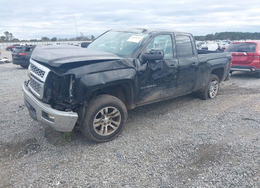 Photo 2 of 2014 Chevrolet Silverado 1500 1LT (VIN 1GCVKREC7EZ406190)