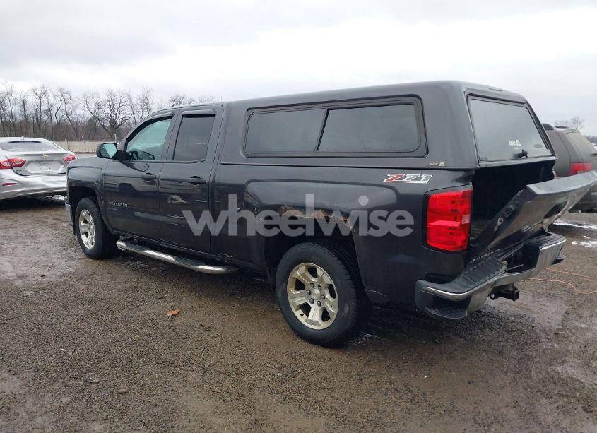 Photo 3 of 2014 Chevrolet Silverado 1500 2LT (VIN 1GCVKREC7EZ415813)