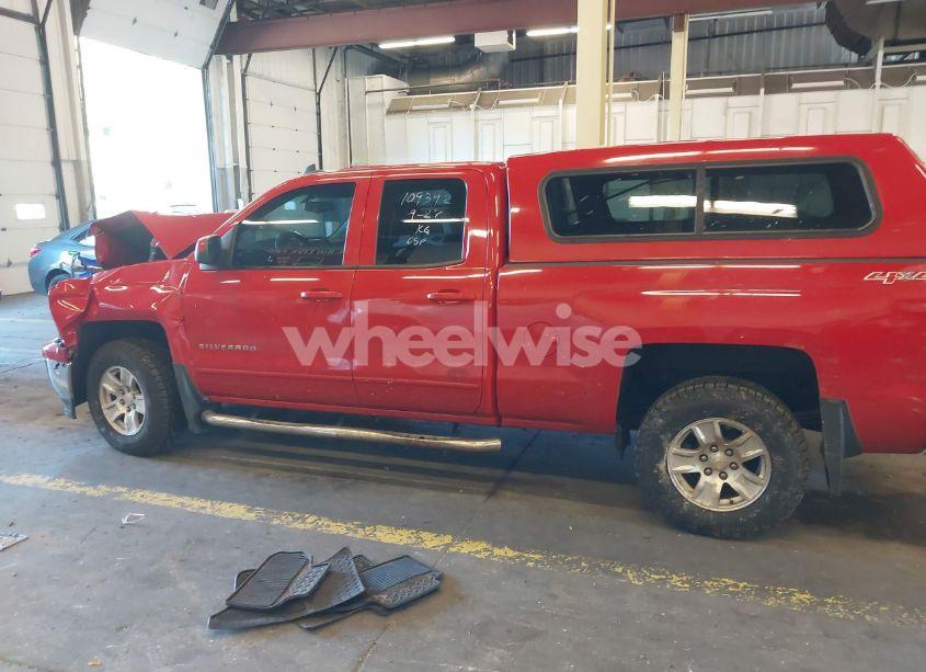 Photo 15 of 2015 Chevrolet Silverado 1500 1LT (VIN 1GCVKREC7FZ166916)