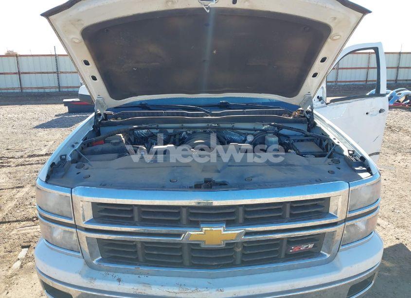 Photo 10 of 2015 Chevrolet Silverado 1500 2LT (VIN 1GCVKREC7FZ209330)