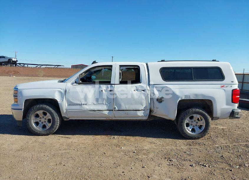 Photo 14 of 2015 Chevrolet Silverado 1500 2LT (VIN 1GCVKREC7FZ209330)
