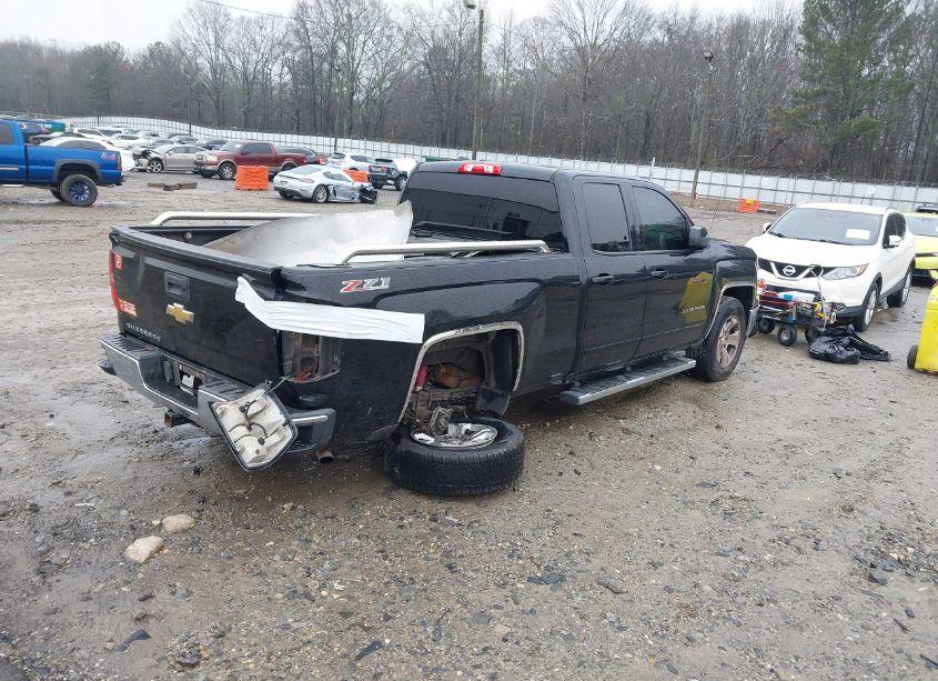 Photo 4 of 2015 Chevrolet Silverado 1500 2LT (VIN 1GCVKREC7FZ225186)