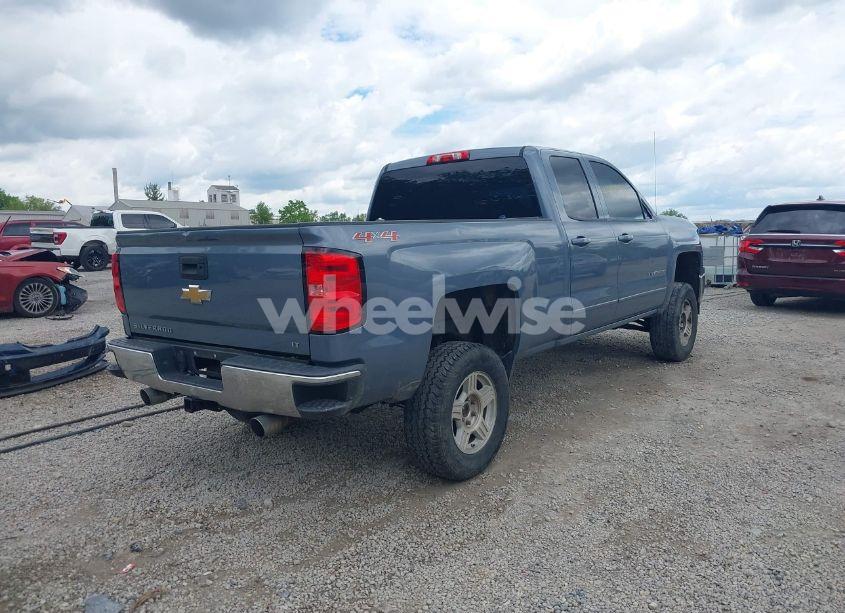 Photo 4 of 2015 Chevrolet Silverado 1500 1LT (VIN 1GCVKREC7FZ336952)