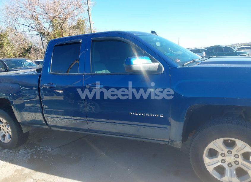 Photo 13 of 2015 Chevrolet Silverado 1500 2LT (VIN 1GCVKREC7FZ361026)