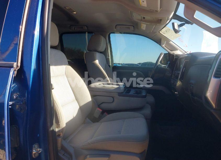 Photo 5 of 2015 Chevrolet Silverado 1500 2LT (VIN 1GCVKREC7FZ361026)