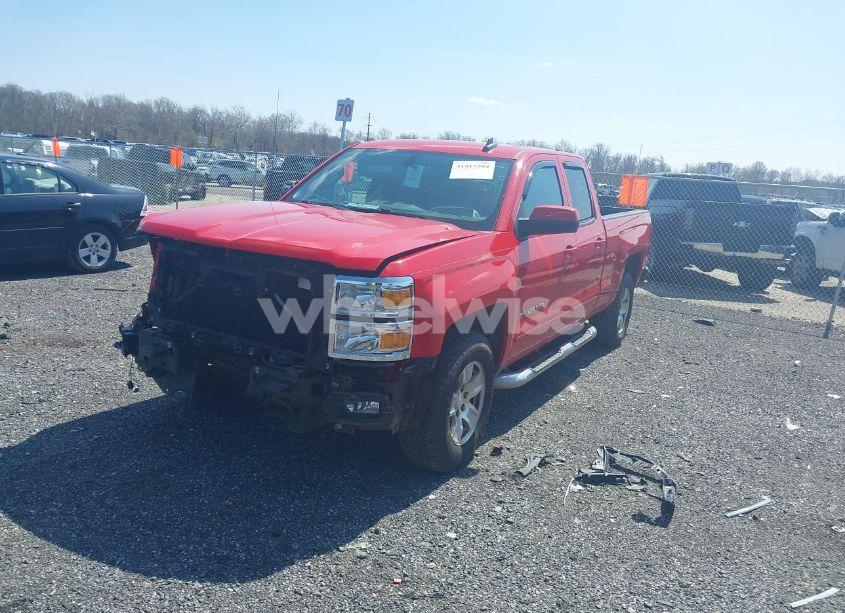 Photo 2 of 2015 Chevrolet Silverado 1500 1LT (VIN 1GCVKREC7FZ375685)