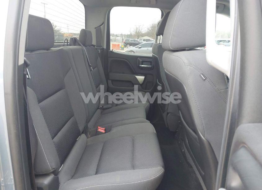 Photo 8 of 2015 Chevrolet Silverado 1500 1LT (VIN 1GCVKREC7FZ389375)