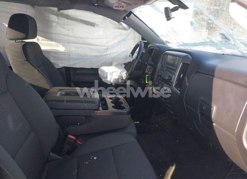 Photo 5 of 2015 Chevrolet Silverado 1500 1LT (VIN 1GCVKREC7FZ391238)