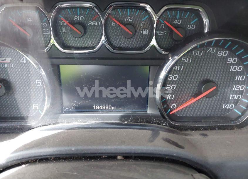 Photo 16 of 2015 Chevrolet Silverado 1500 2LT (VIN 1GCVKREC7FZ421032)