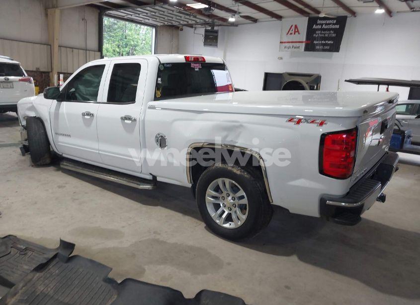 Photo 3 of 2016 Chevrolet Silverado 1500 LT (VIN 1GCVKREC7GZ119905)