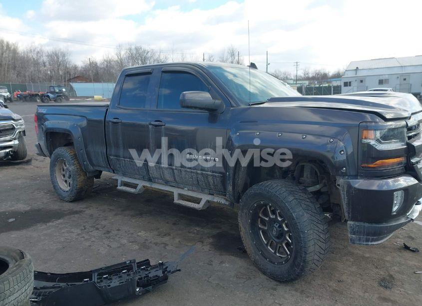 Photo 13 of 2016 Chevrolet Silverado 1500 2LT (VIN 1GCVKREC7GZ171468)