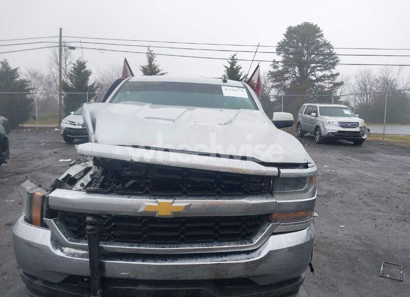 Photo 12 of 2016 Chevrolet Silverado 1500 1LT (VIN 1GCVKREC7GZ174127)