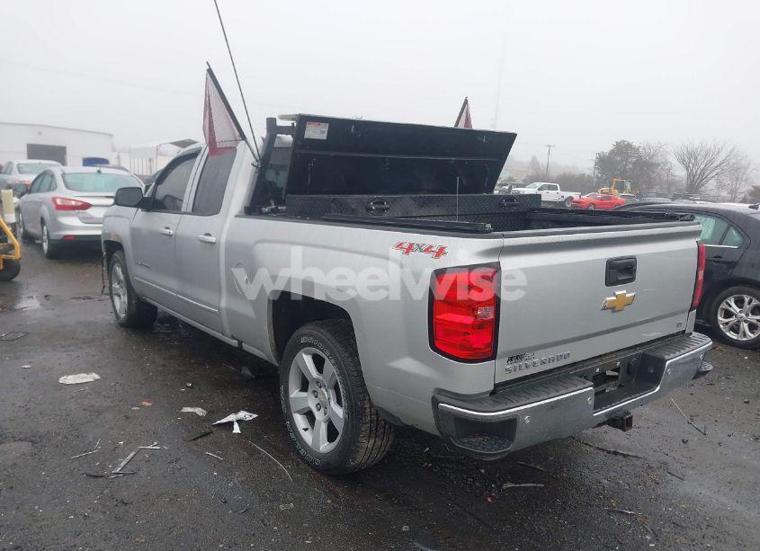 Photo 3 of 2016 Chevrolet Silverado 1500 1LT (VIN 1GCVKREC7GZ174127)
