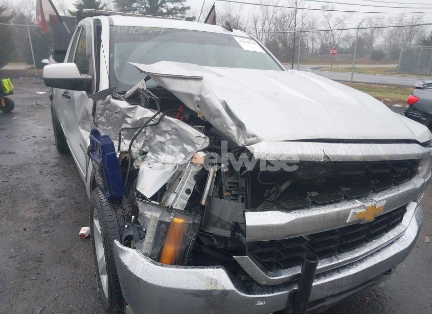 Photo 6 of 2016 Chevrolet Silverado 1500 1LT (VIN 1GCVKREC7GZ174127)