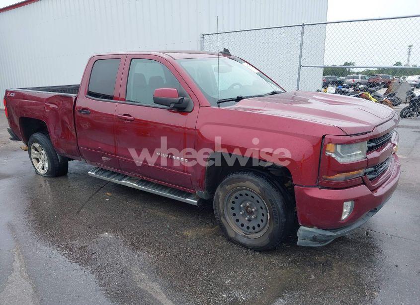 2016 Chevrolet Silverado 1500 2LT (VIN 1GCVKREC7GZ239476) main photo