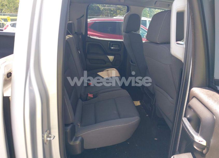 Photo 8 of 2016 Chevrolet Silverado 1500 2LT (VIN 1GCVKREC7GZ243947)