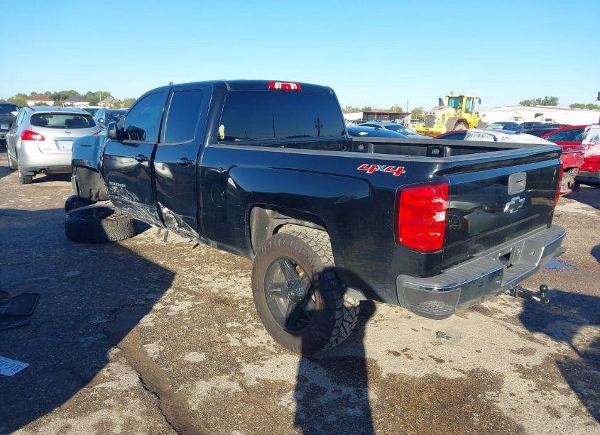 Photo 3 of 2016 Chevrolet Silverado 1500 1LT (VIN 1GCVKREC7GZ252521)