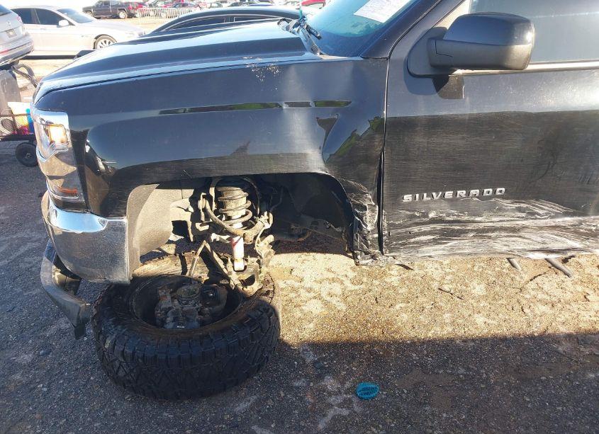 Photo 6 of 2016 Chevrolet Silverado 1500 1LT (VIN 1GCVKREC7GZ252521)