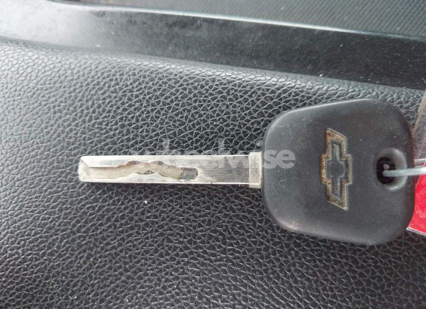 Photo 11 of 2016 Chevrolet Silverado K1500 LT (VIN 1GCVKREC7GZ274101)