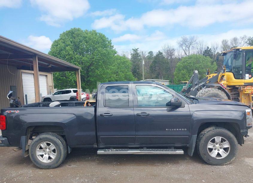 Photo 13 of 2016 Chevrolet Silverado K1500 LT (VIN 1GCVKREC7GZ274101)