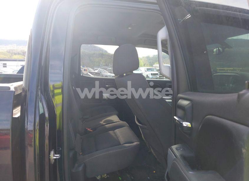 Photo 8 of 2016 Chevrolet Silverado 1500 2LT (VIN 1GCVKREC7GZ301894)