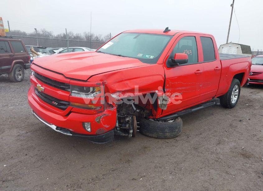 Photo 2 of 2016 Chevrolet Silverado 1500 2LT (VIN 1GCVKREC7GZ386655)