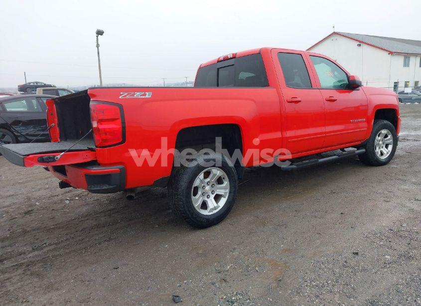 Photo 4 of 2016 Chevrolet Silverado 1500 2LT (VIN 1GCVKREC7GZ386655)